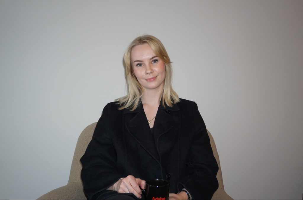 Anna Hedin varm i kläderna som auktoriserad revisor!